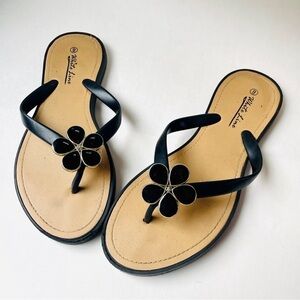 White Line Black Daisy Flower Faux Gemstones Flip Flops Sandals 9